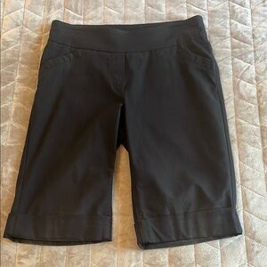 Westbound Women's Black Shorts Elastic waist 4P